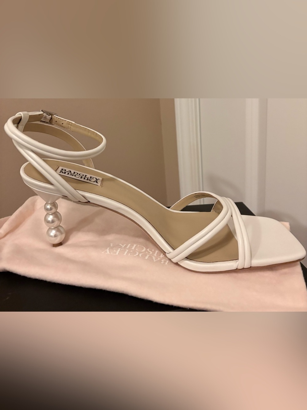 Badgley Mischka Cream Strappy Heels- Belen